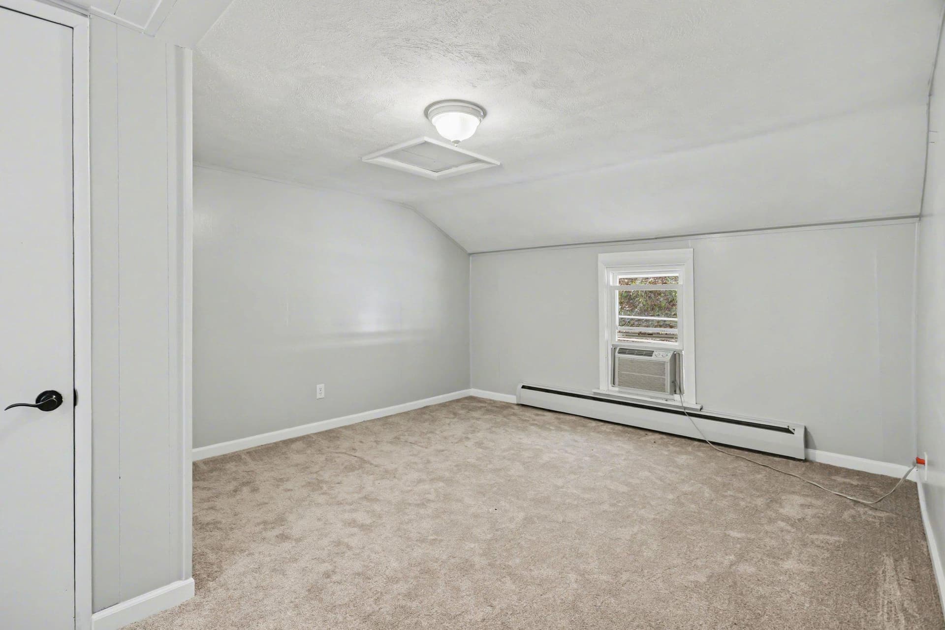 6381 Glatfelters Station Road photo 26