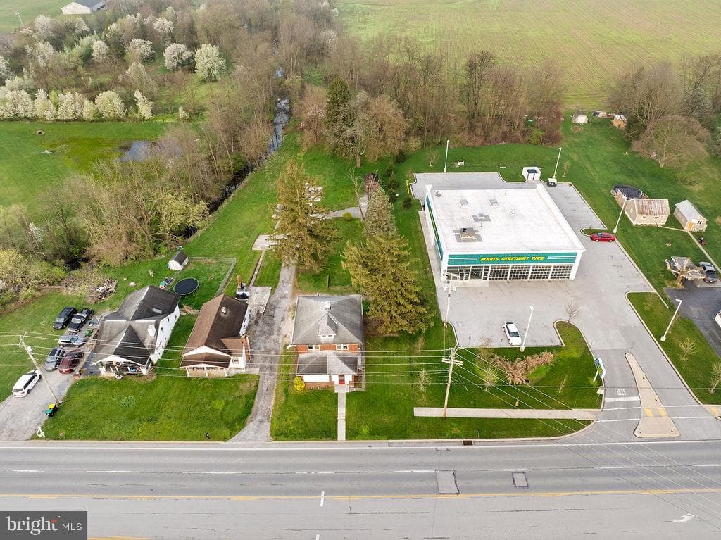 1318 Carlisle Pike photo 34