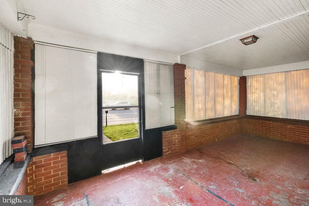 1318 Carlisle Pike photo 7