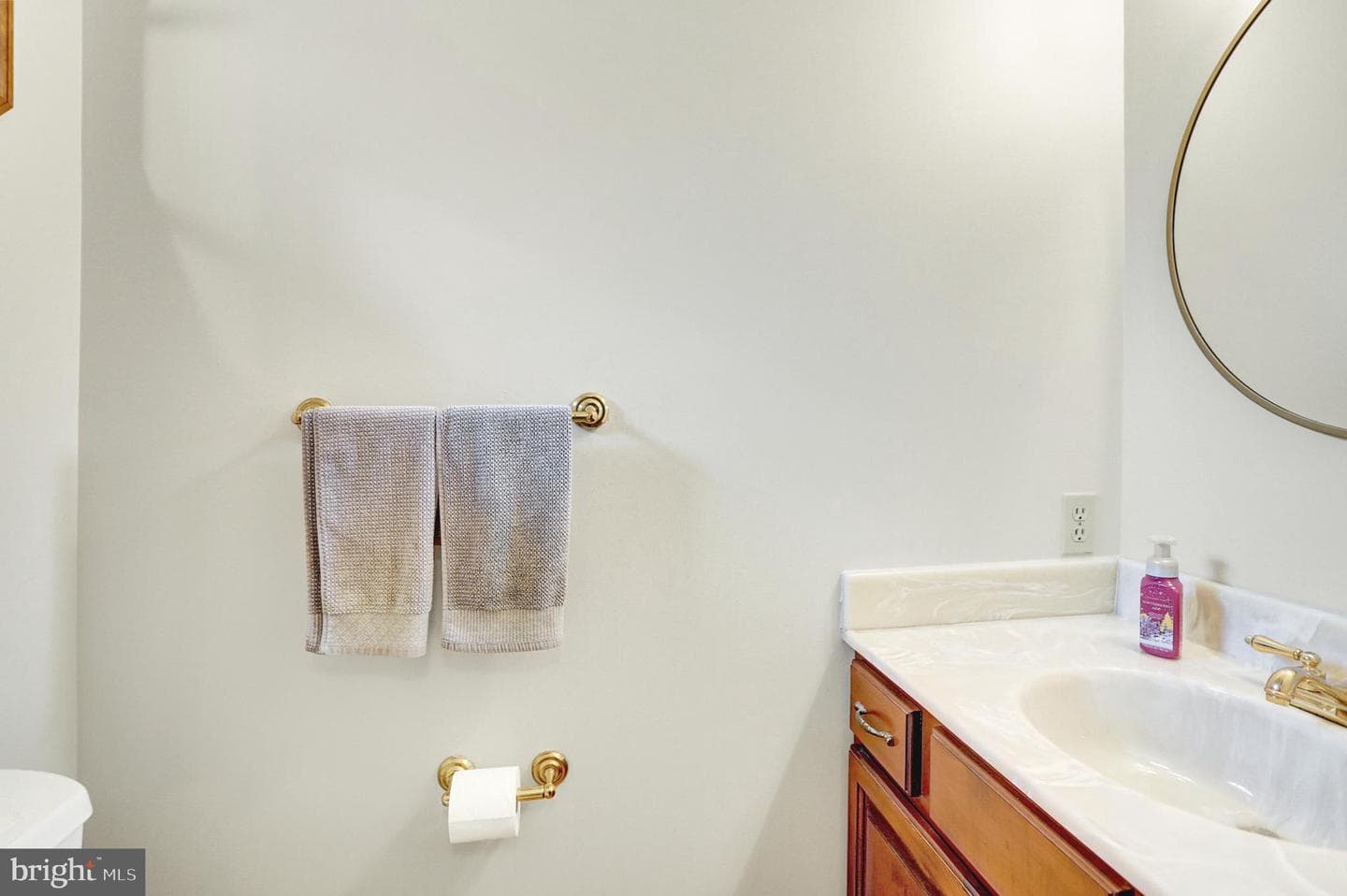 40 Alfred Drive #24 photo 7