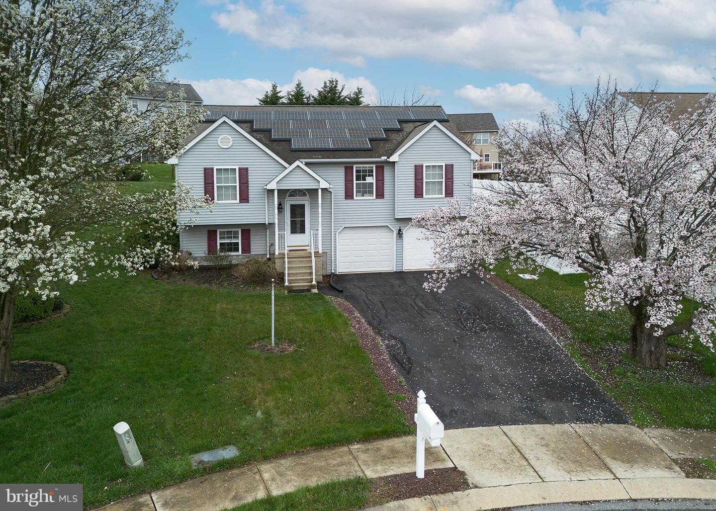 606 Butterfly Circle photo 31
