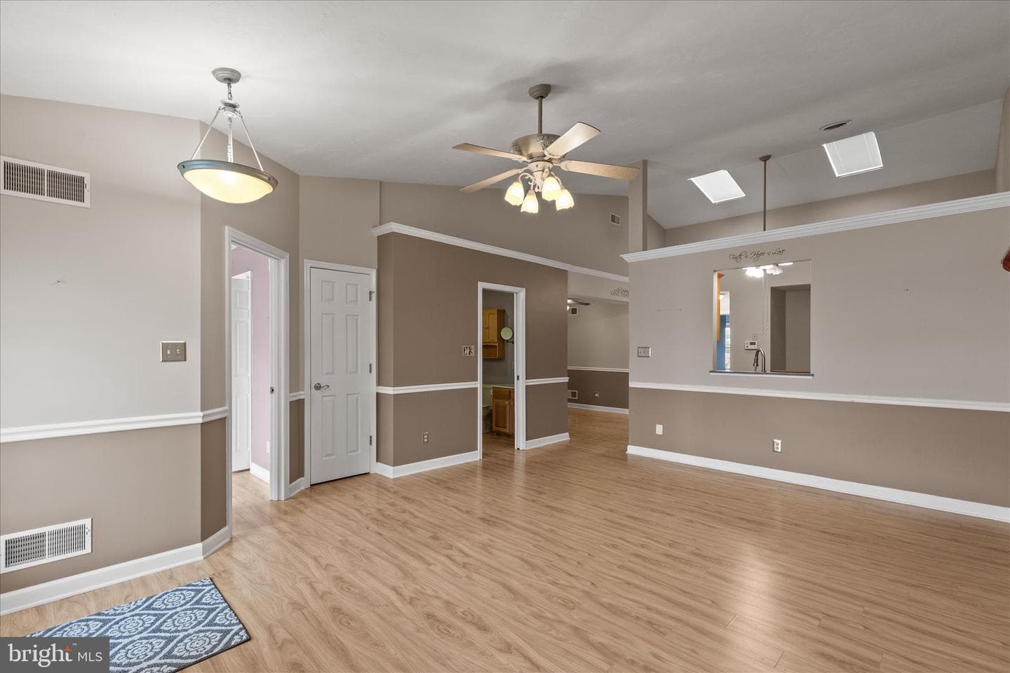 714 Randolph Street photo 6