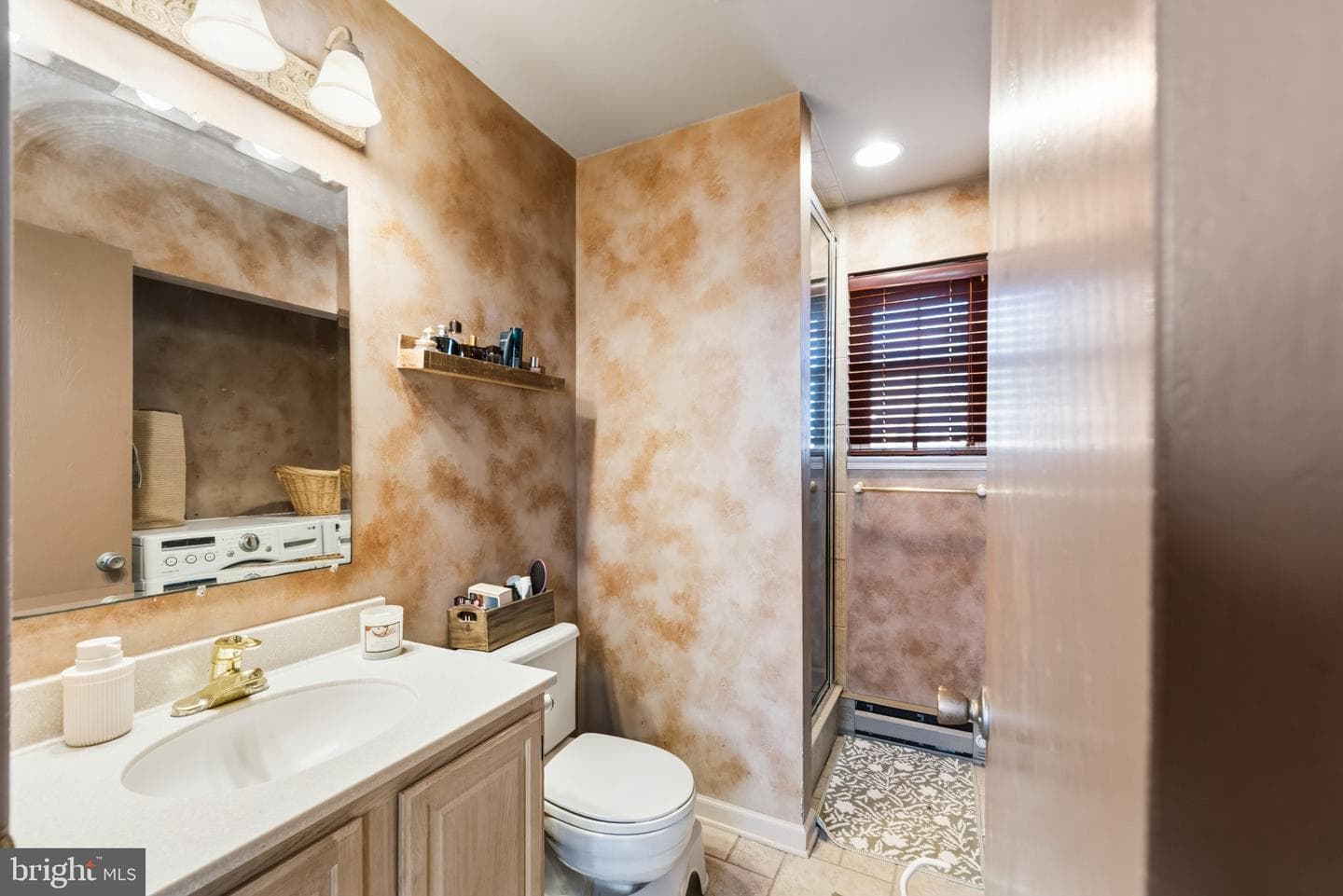210 Wheaton Street photo 15