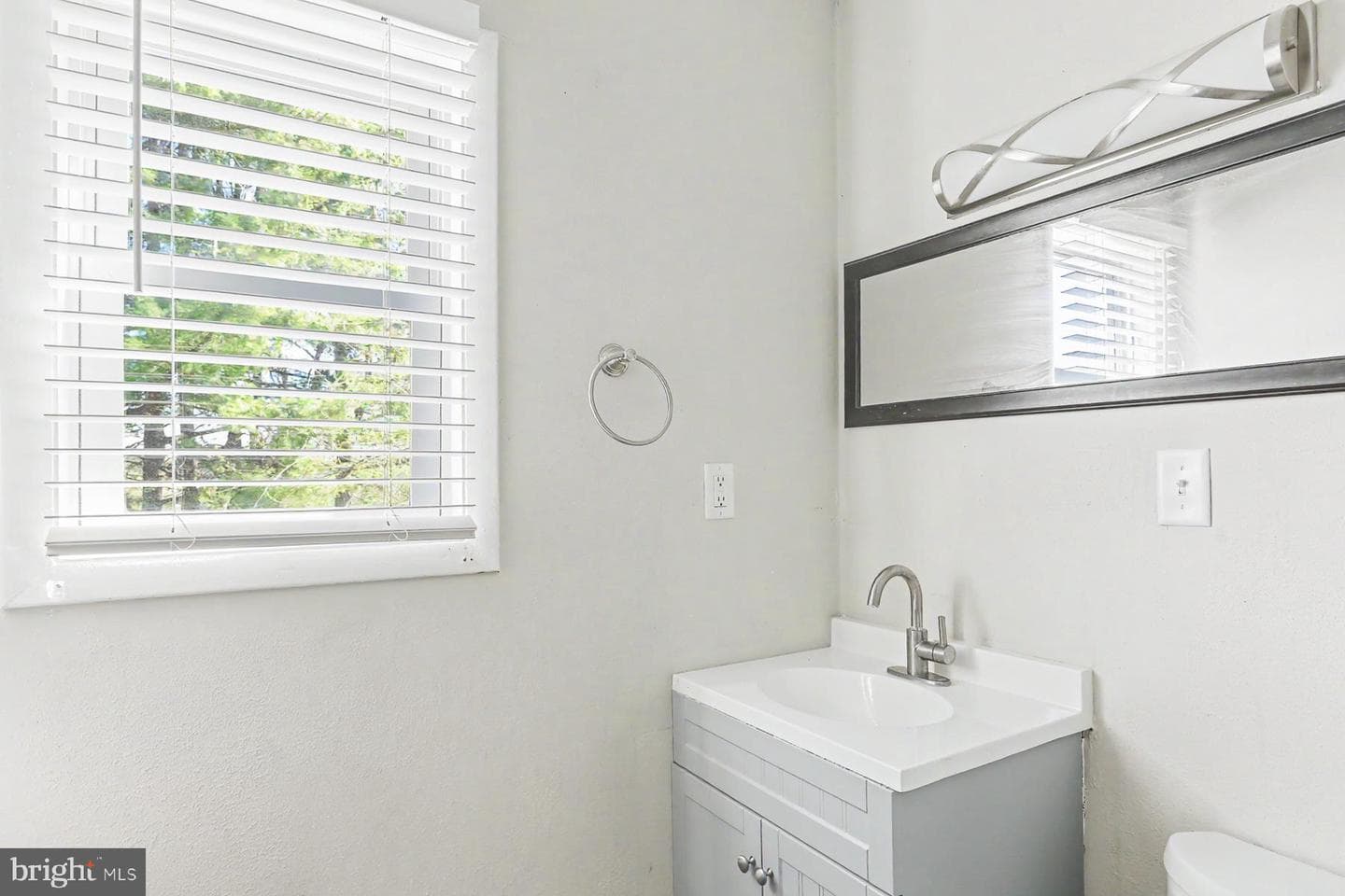 100 Hemlock Lane photo 19