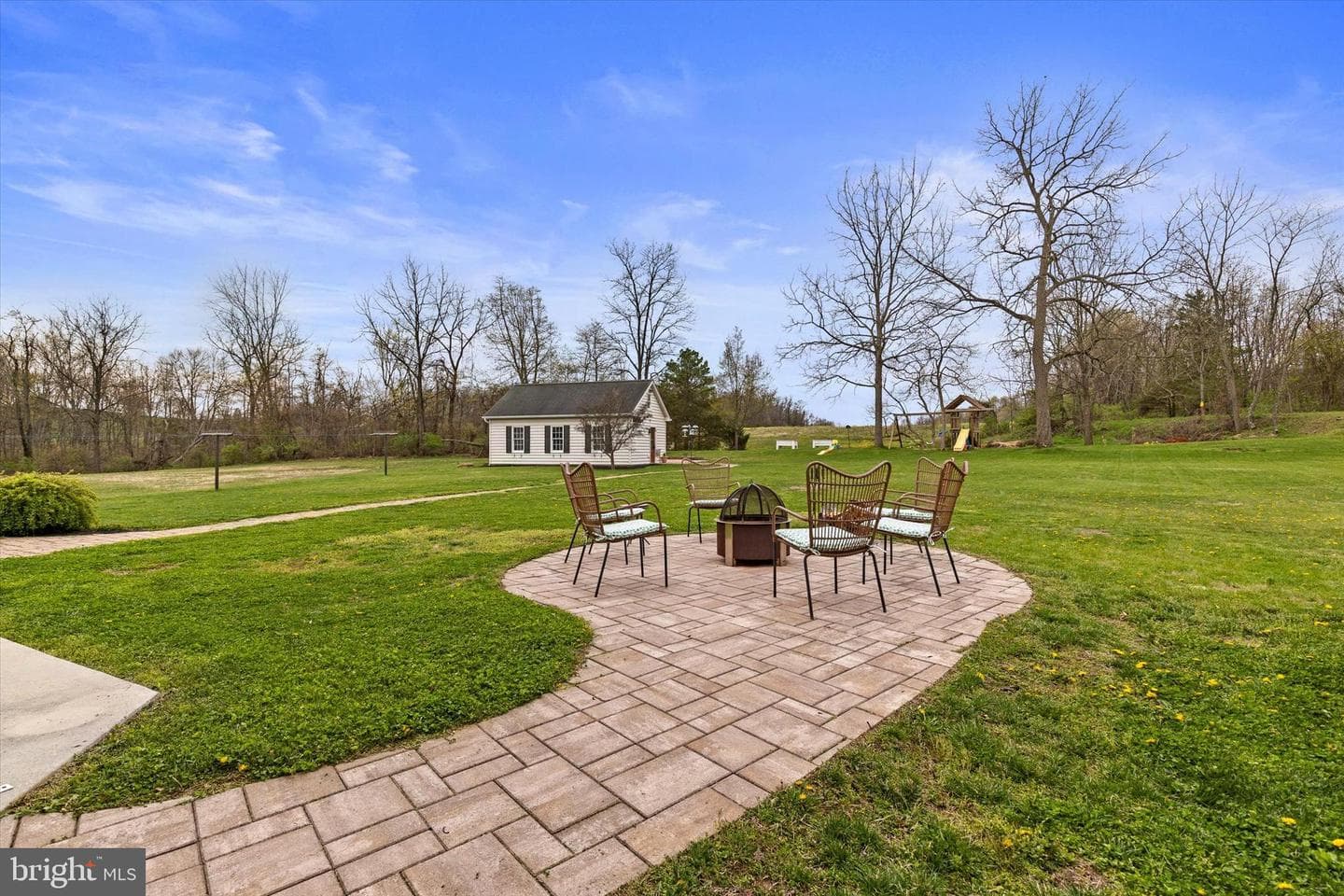 221 Putters Circle photo 52