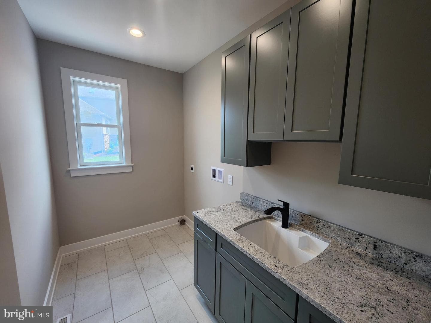 406 Willow Oak Drive photo 23