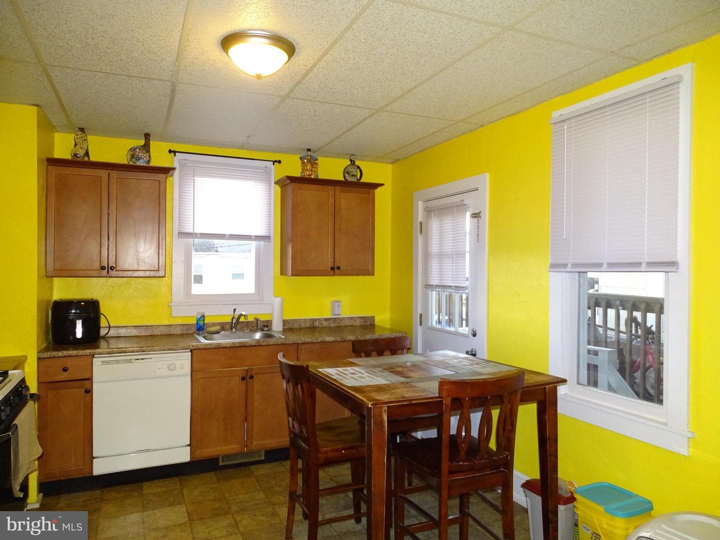 324 Atlantic Avenue photo 9