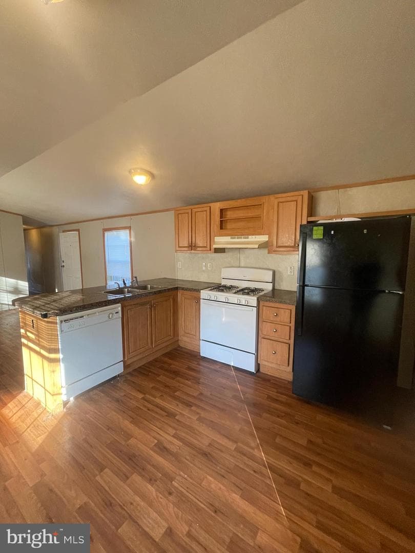 155 Pawnee Avenue photo 3