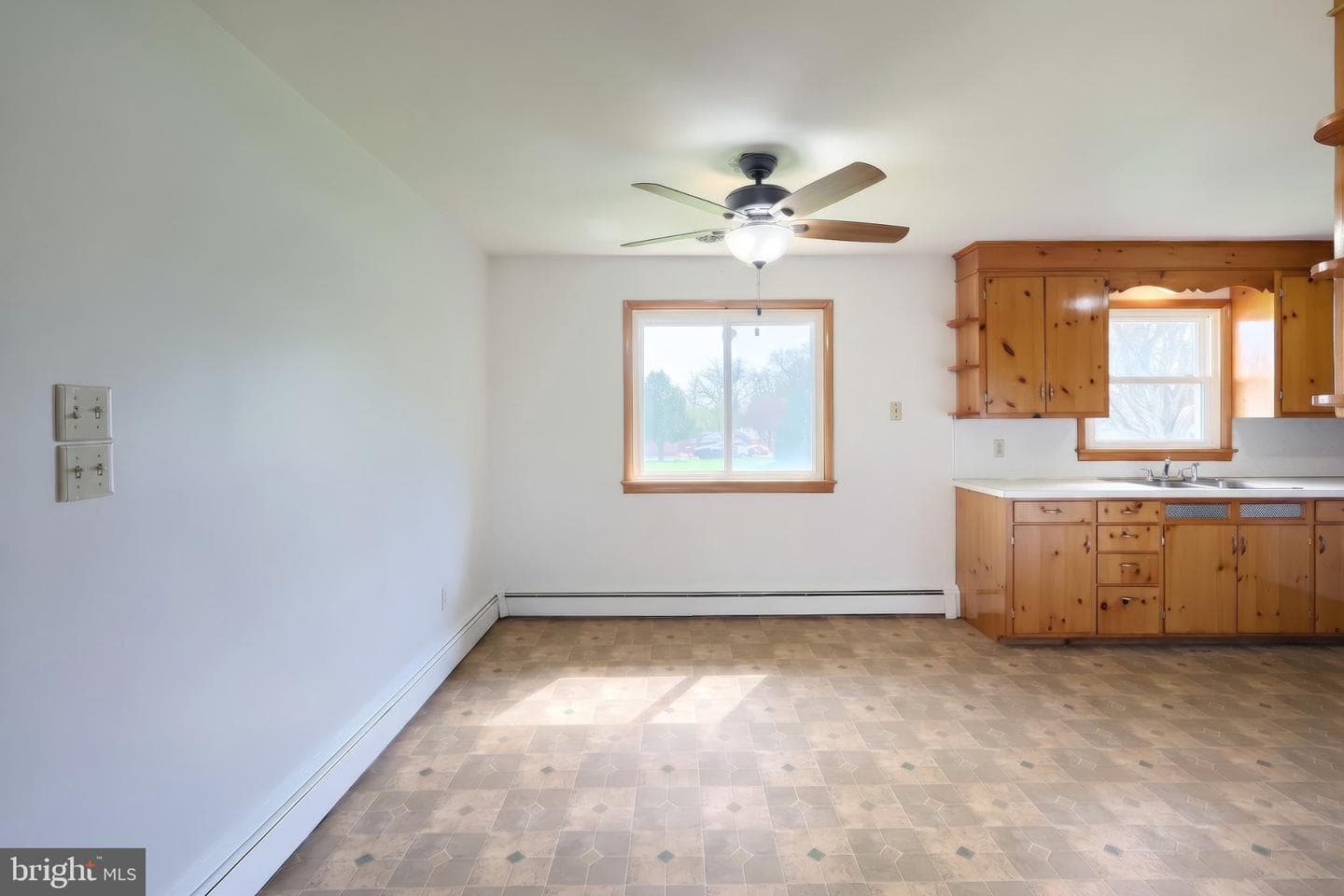 860 Witmer Road photo 11