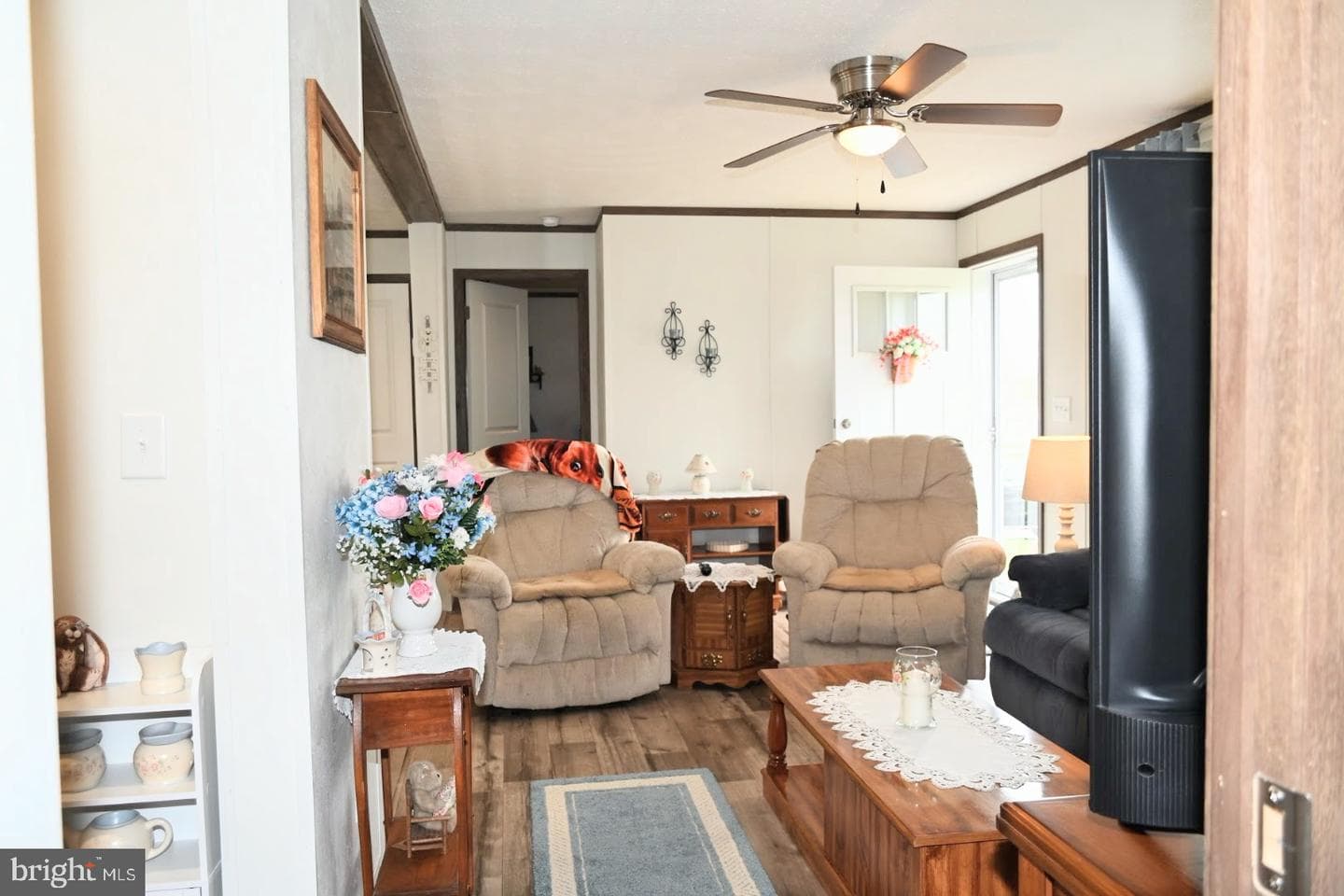 103 Carbridge Road E photo 4