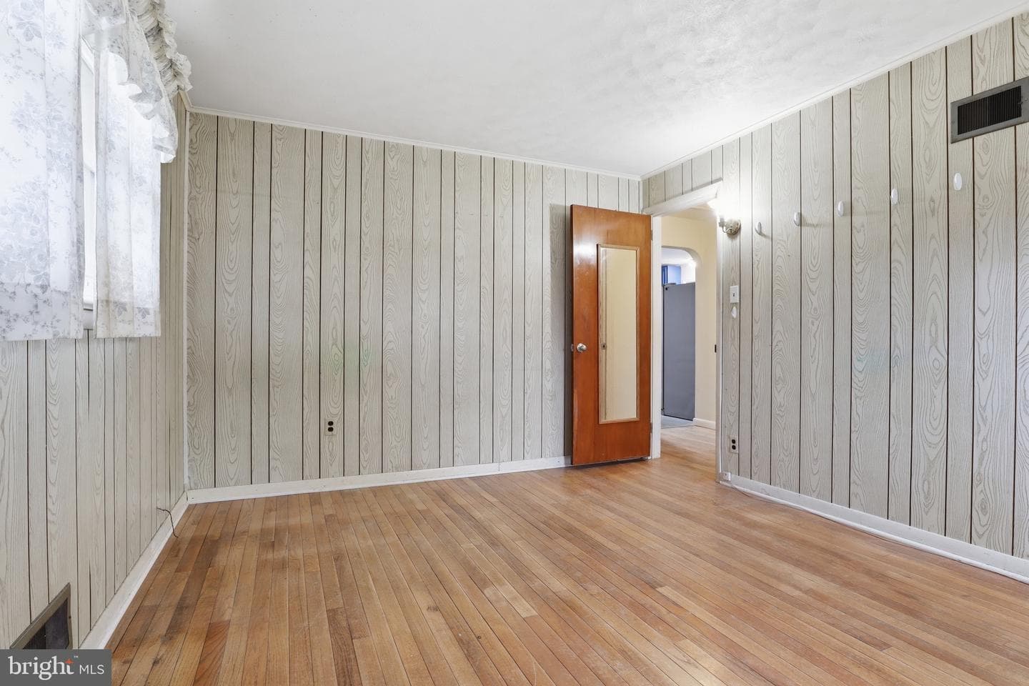 456 York Street photo 19