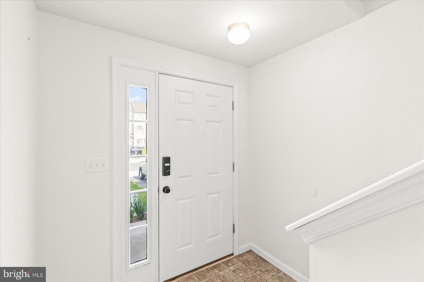 1242 Ledge Drive photo 4