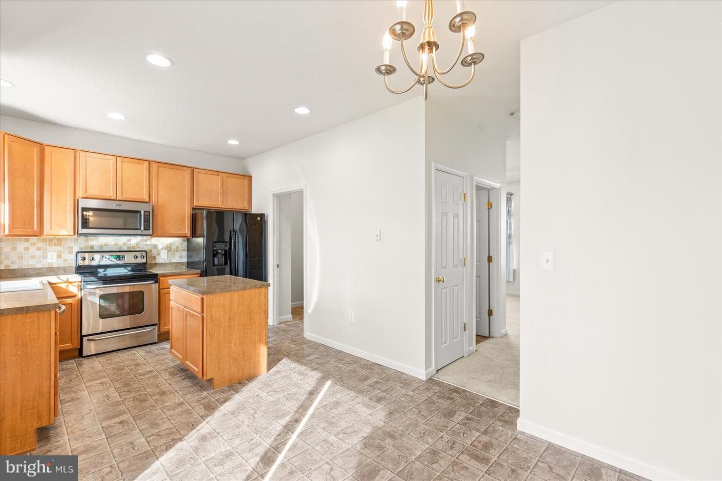 1242 Ledge Drive photo 6