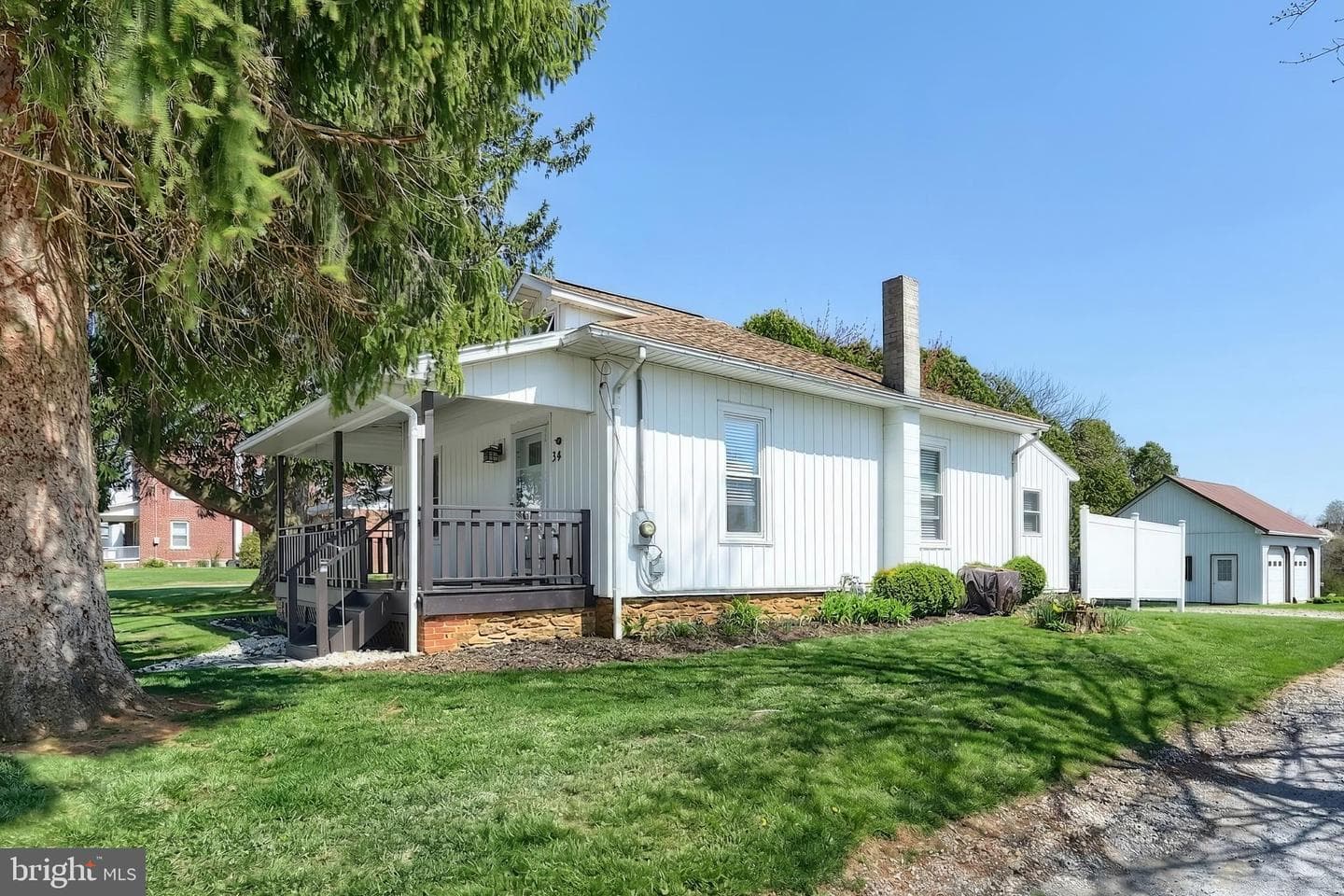 34 Mill Street photo 2