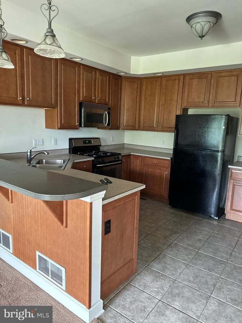 18 Kingswood Drive photo 6