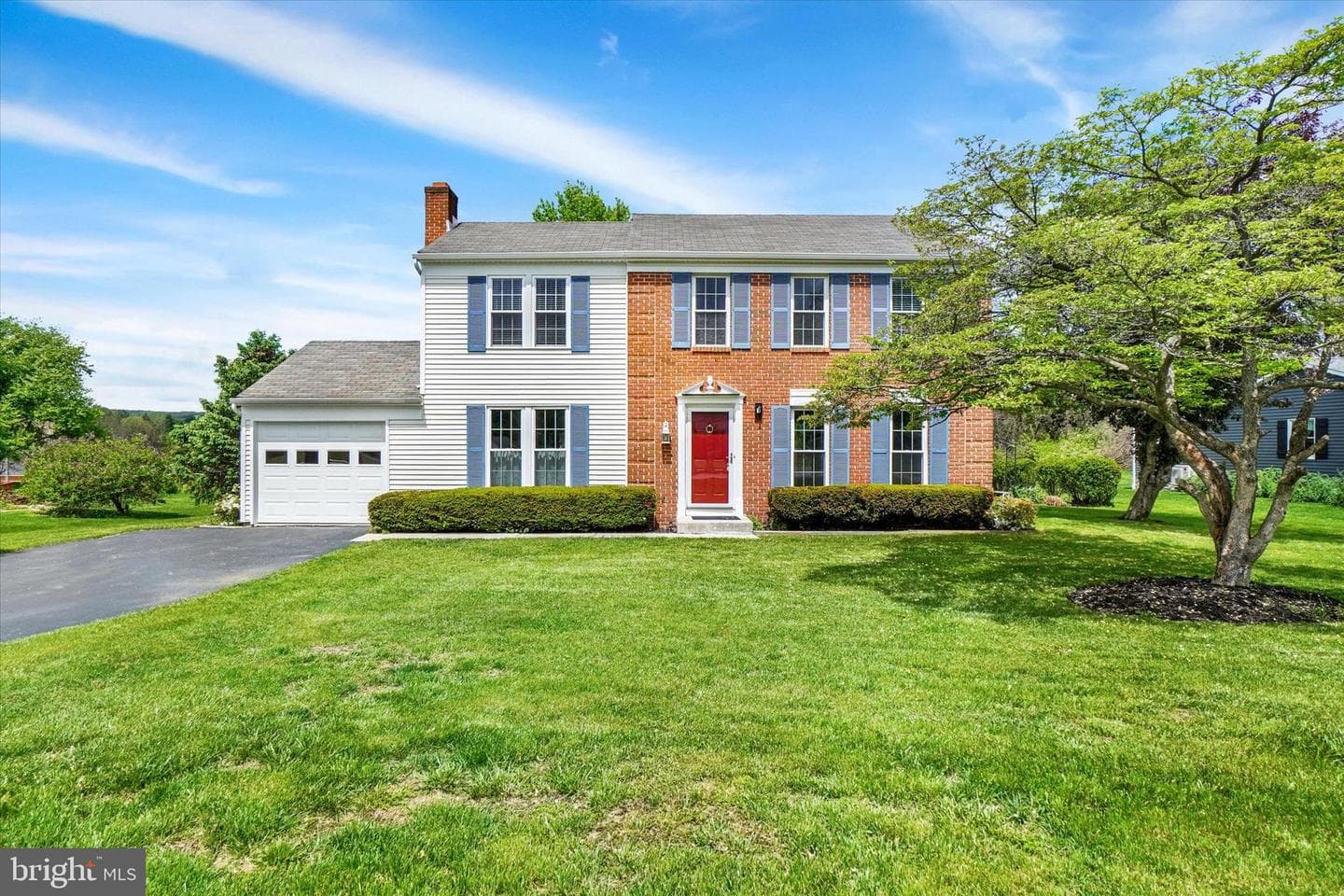 4497 Cedarwood Drive photo 3