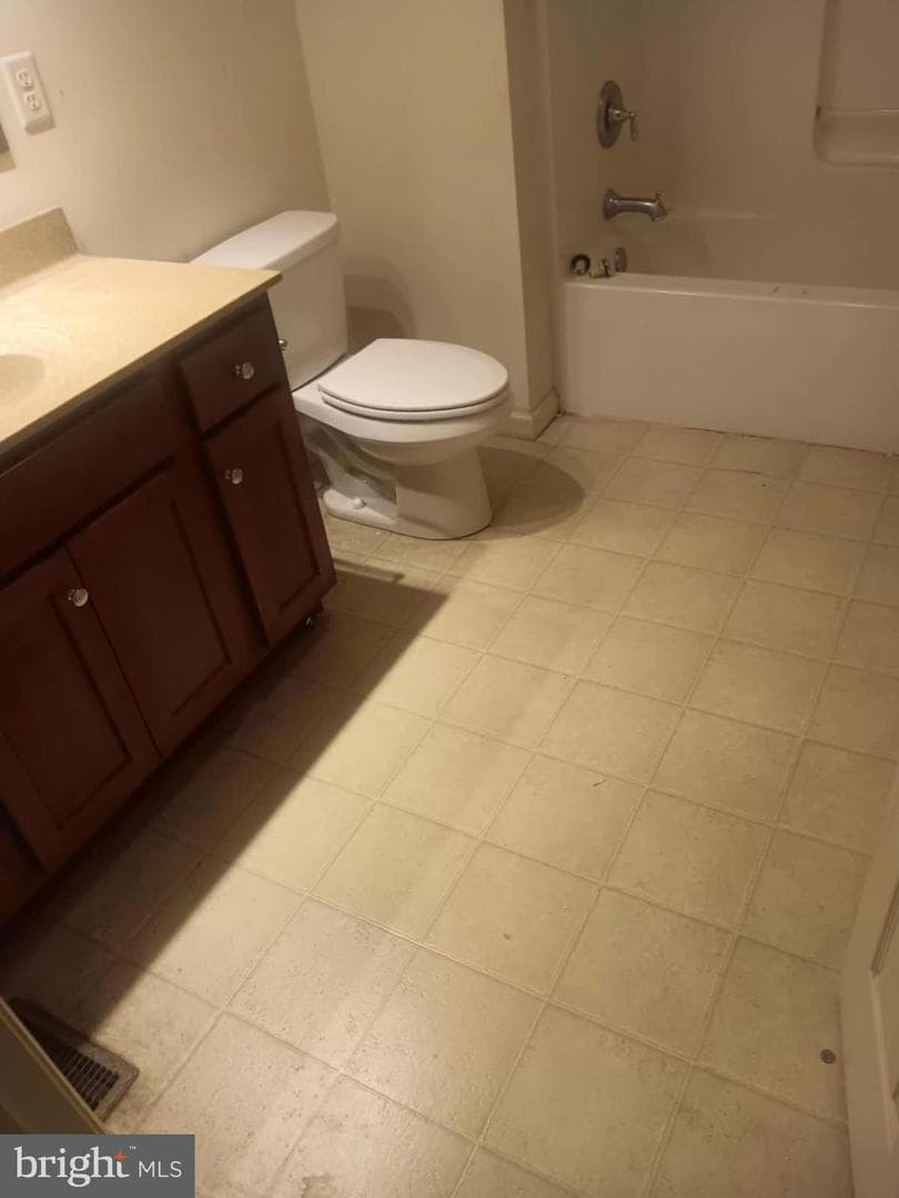 118 Scully Place photo 6