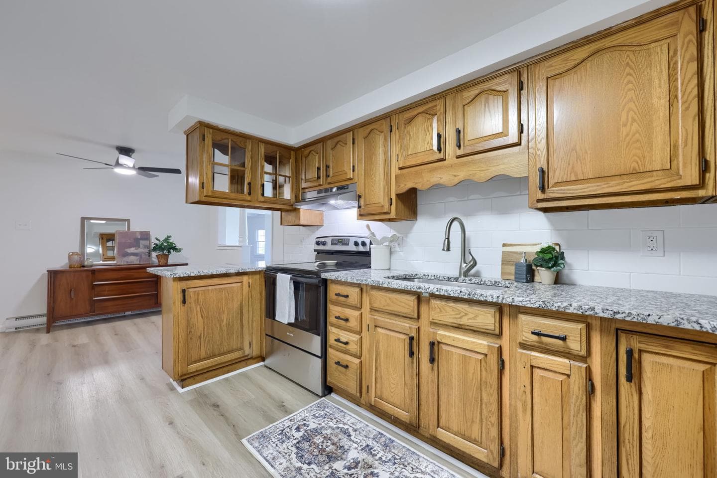 1411 S Mountain Road photo 18
