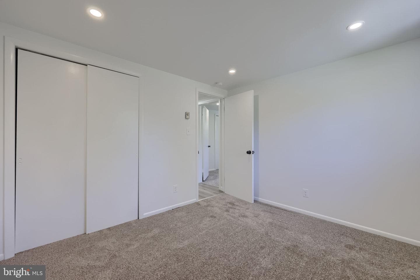 1411 S Mountain Road photo 32
