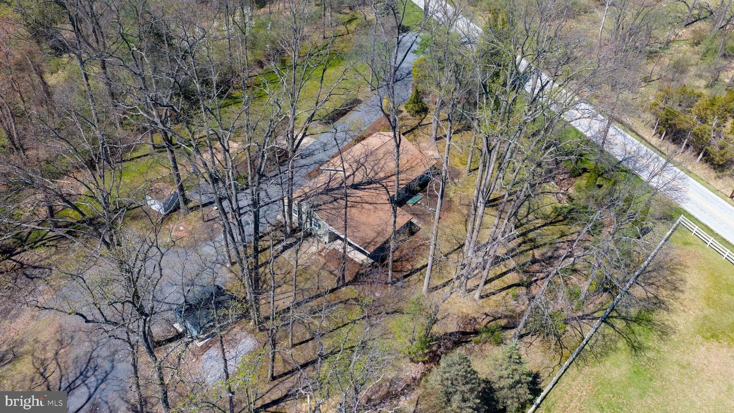 1411 S Mountain Road photo 59
