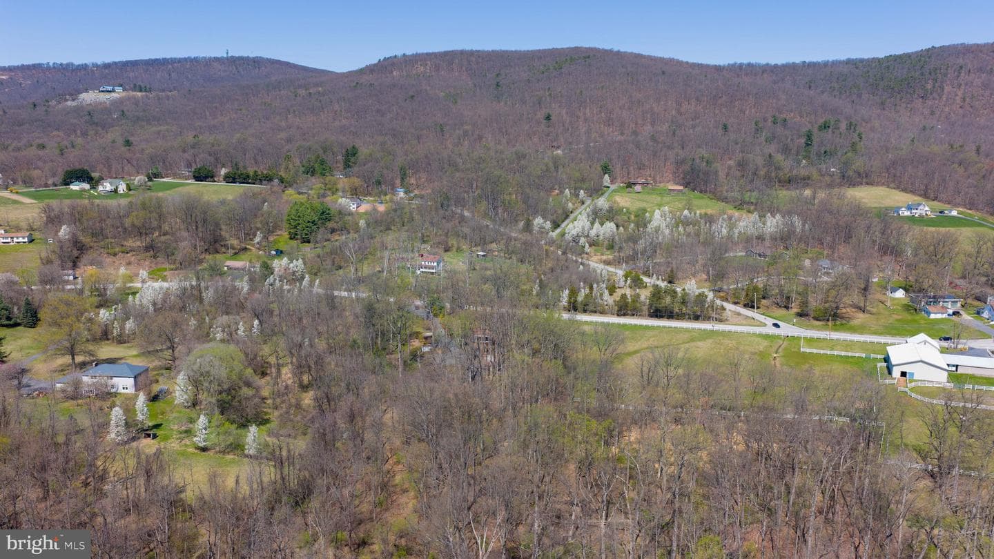 1411 S Mountain Road photo 67
