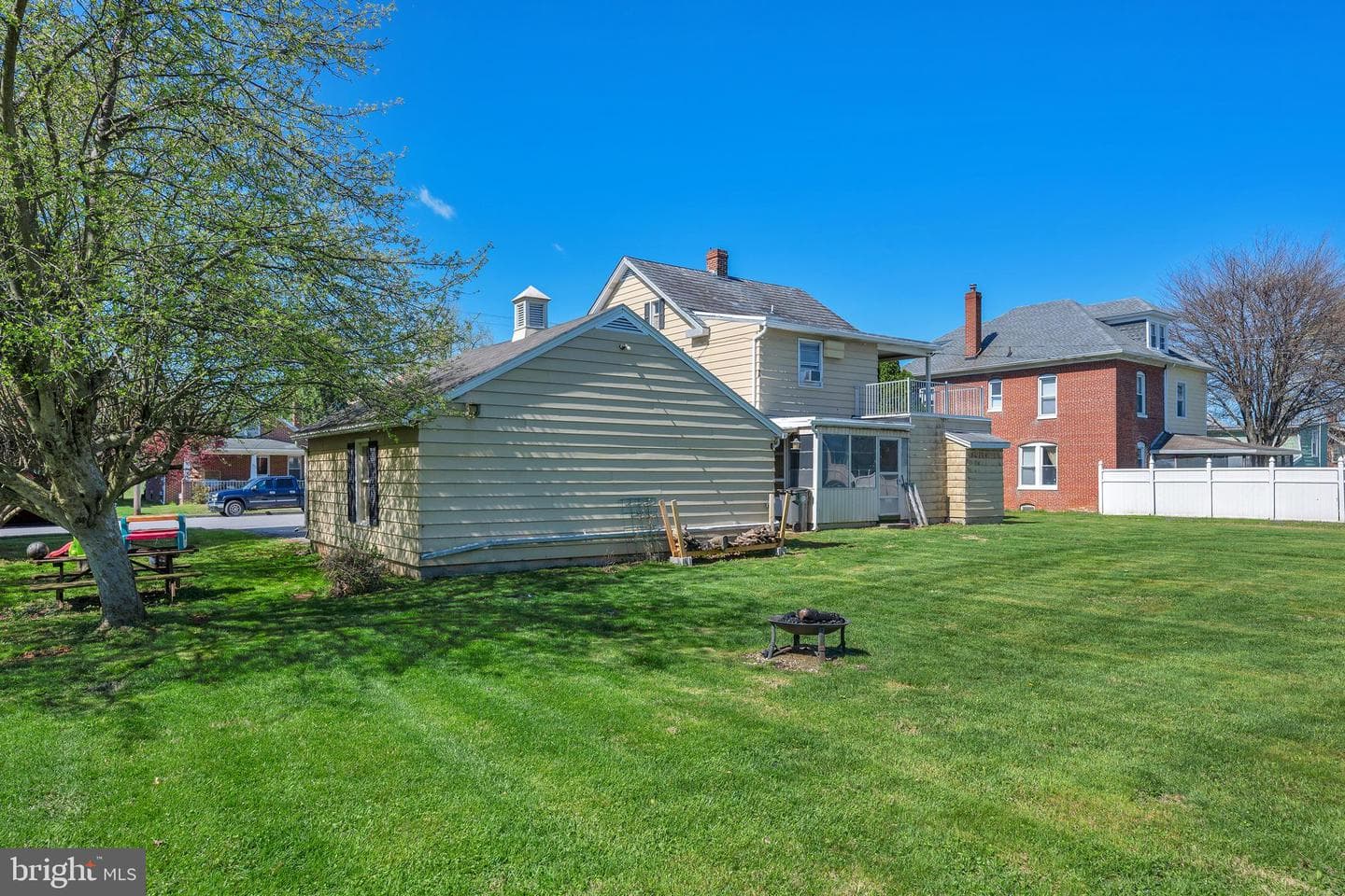 730 Mcallister Street photo 33