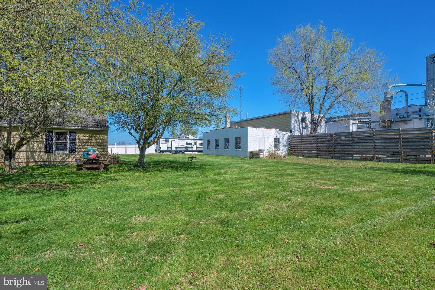 730 Mcallister Street photo 34