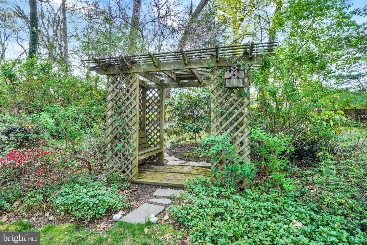 120 Woodland Road photo 41