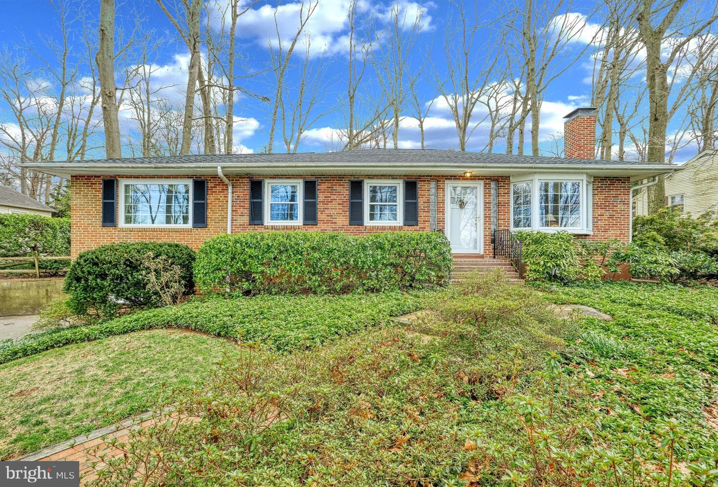 120 Woodland Road photo 6