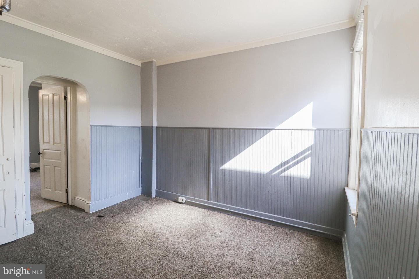 546 Smith Street photo 17