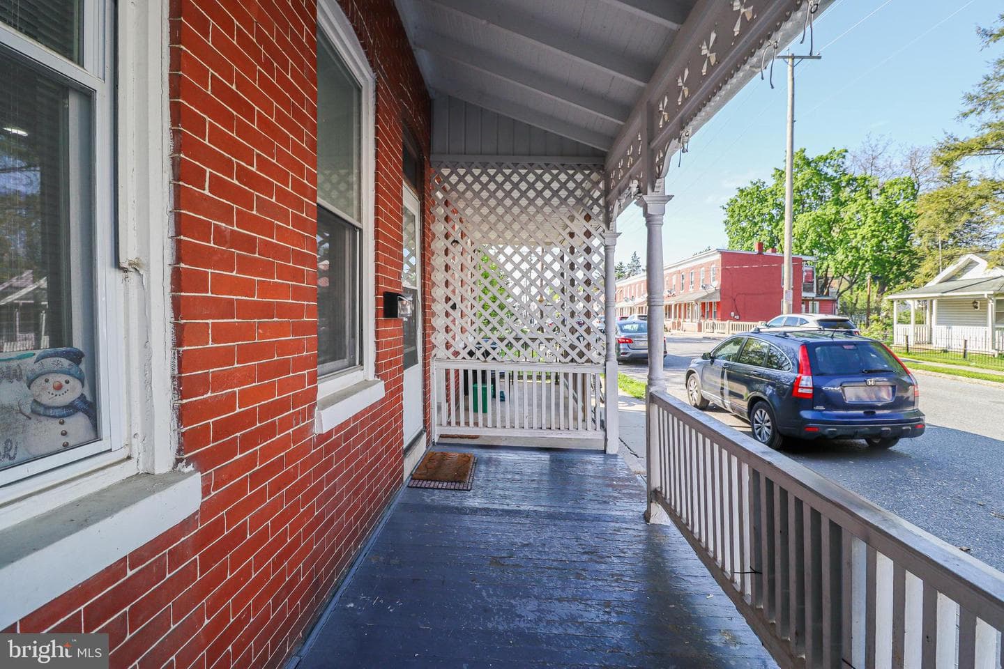546 Smith Street photo 5