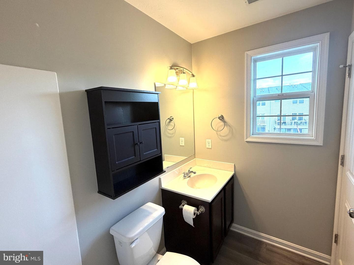 522 Charles Avenue photo 33
