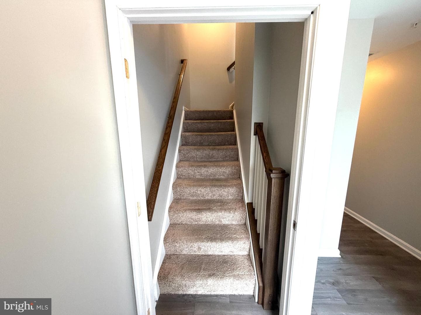 522 Charles Avenue photo 8