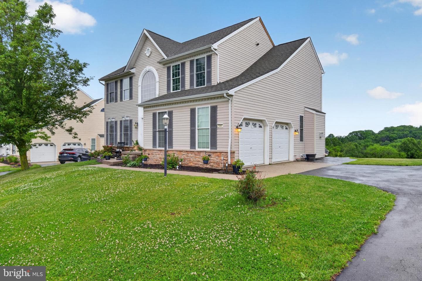 7703 Grand Lake Drive, Seven Valleys