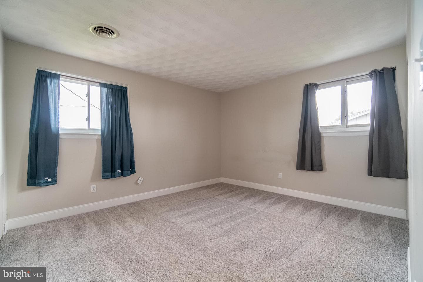 907 Marbrook Lane photo 16
