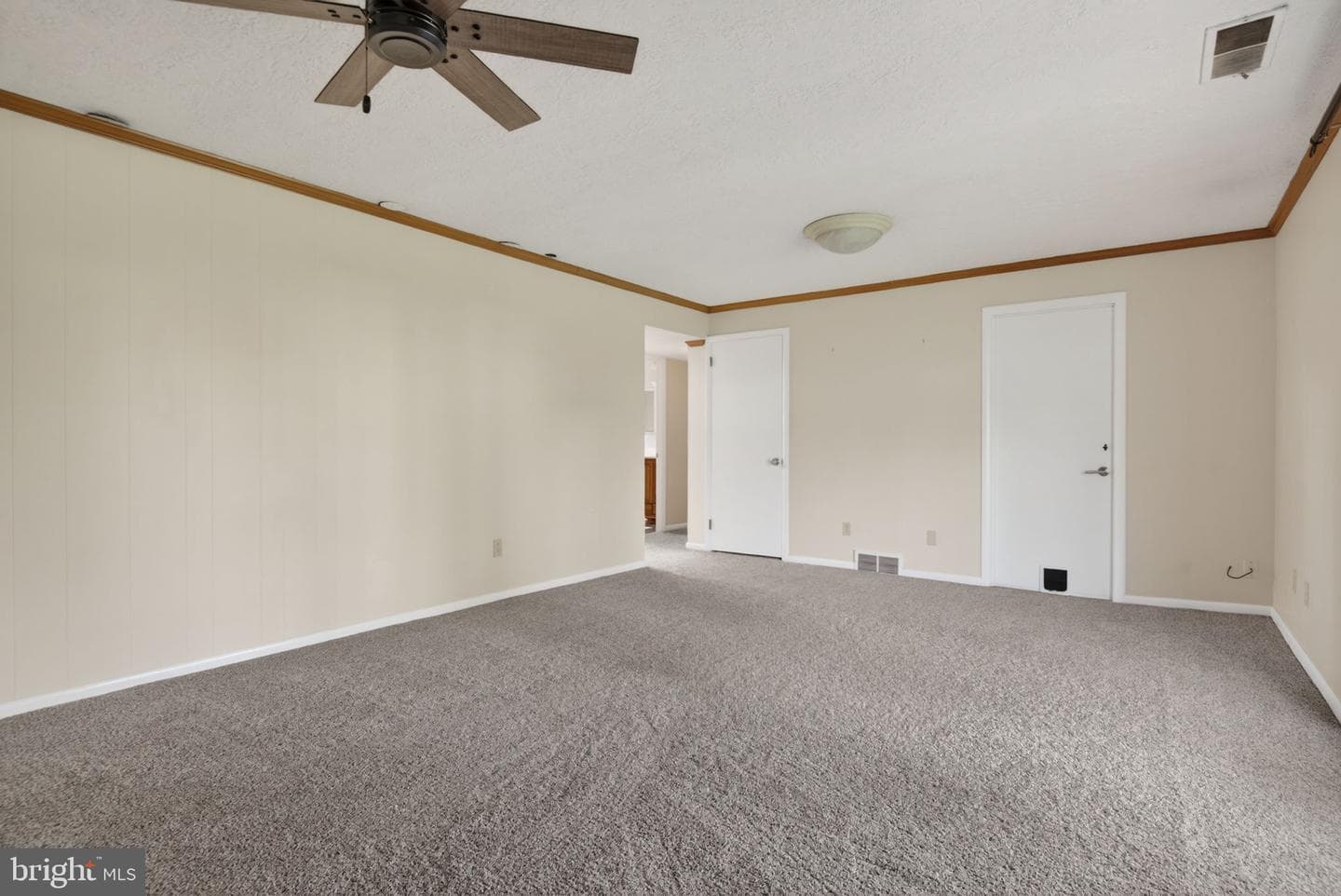425 Cortleigh photo 23