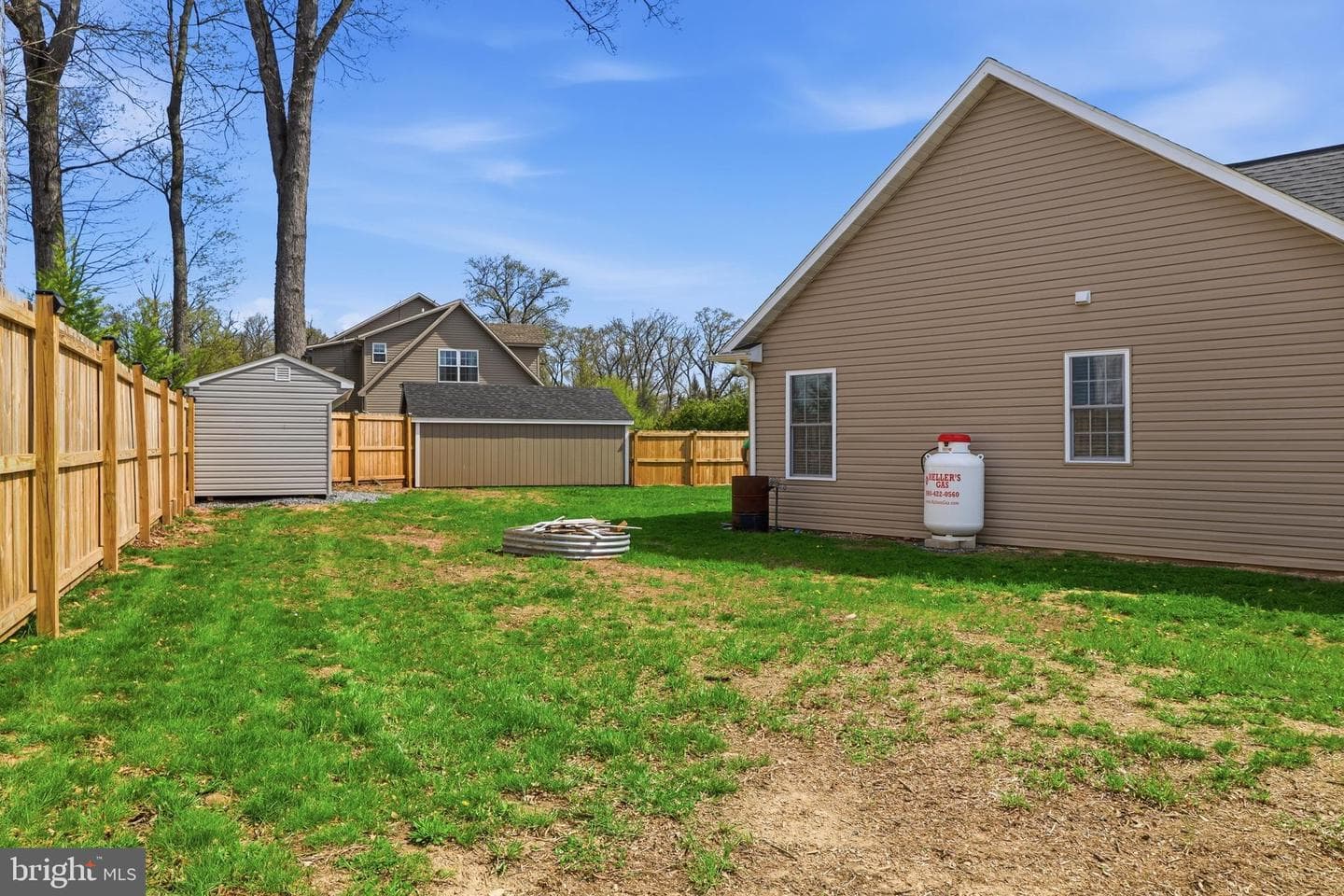 695 Midway Road photo 45