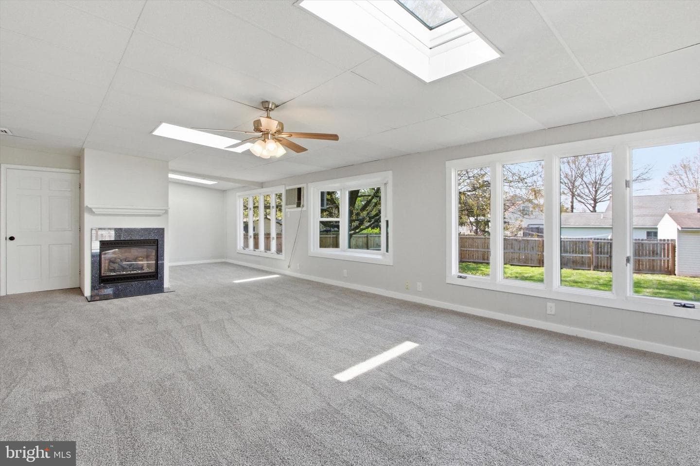 2571 Locust Road photo 8