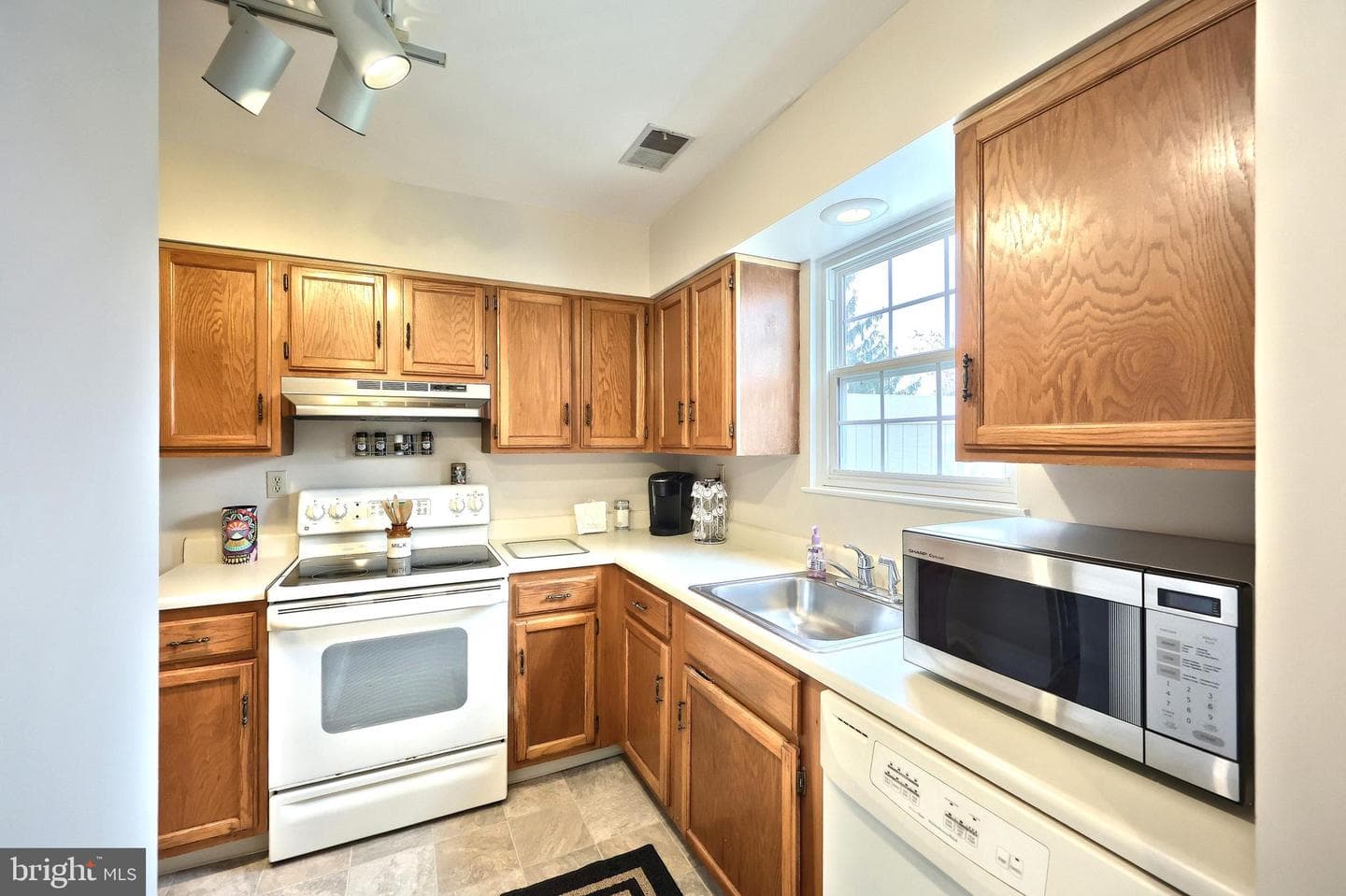 93 Lexton Drive #93 photo 11