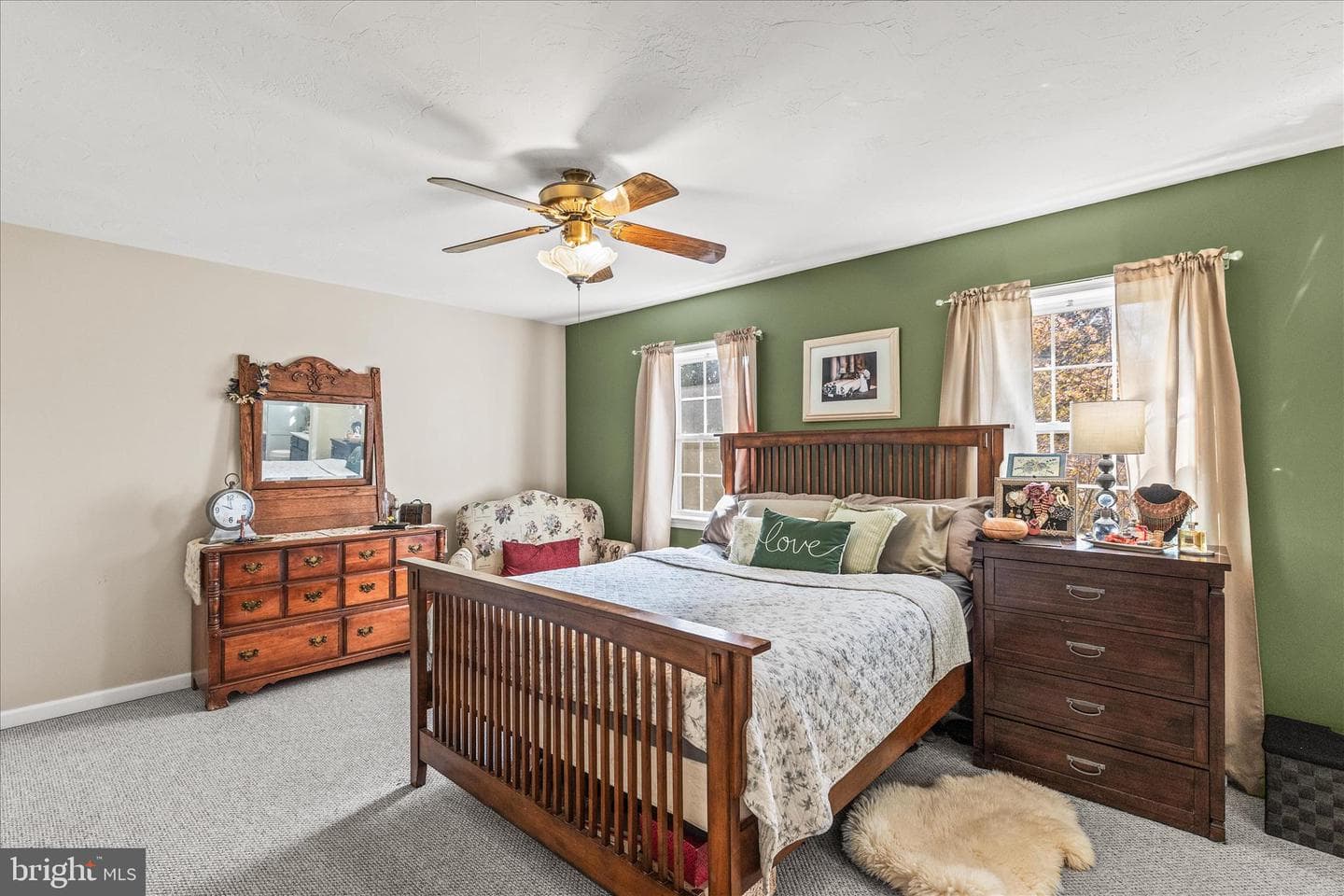 10 Amanda Avenue photo 19