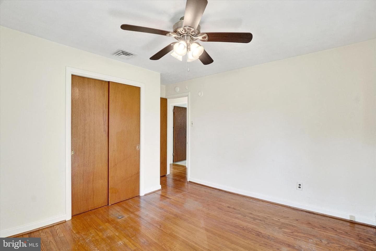 1630 N East Street photo 11
