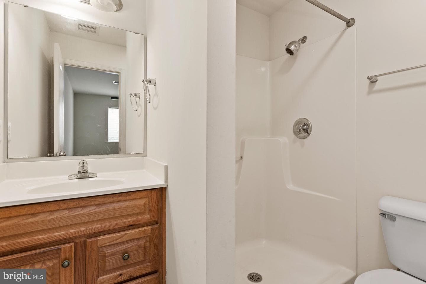 324 Weatherstone Drive photo 22