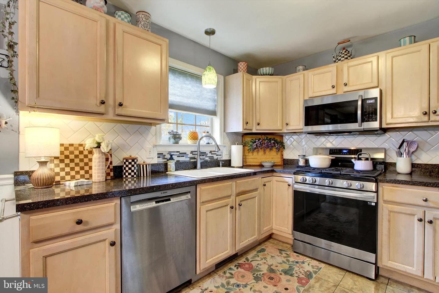 4032 Jules Lane photo 8