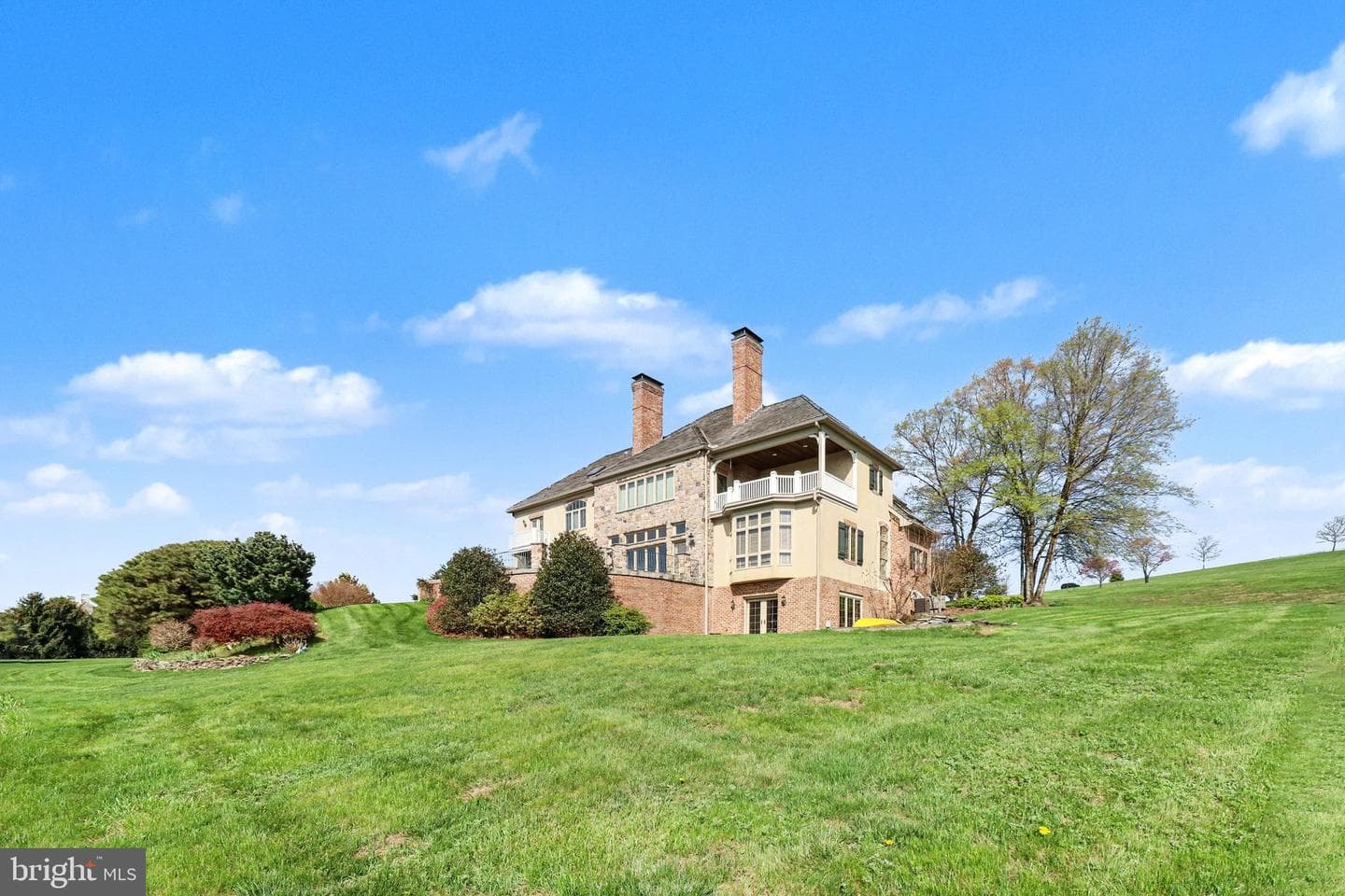 2020 Knights View Road photo 6