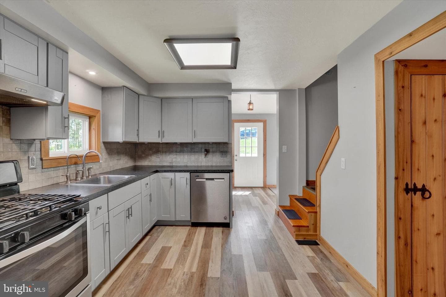 3304 Indian Rock Dam Road photo 5
