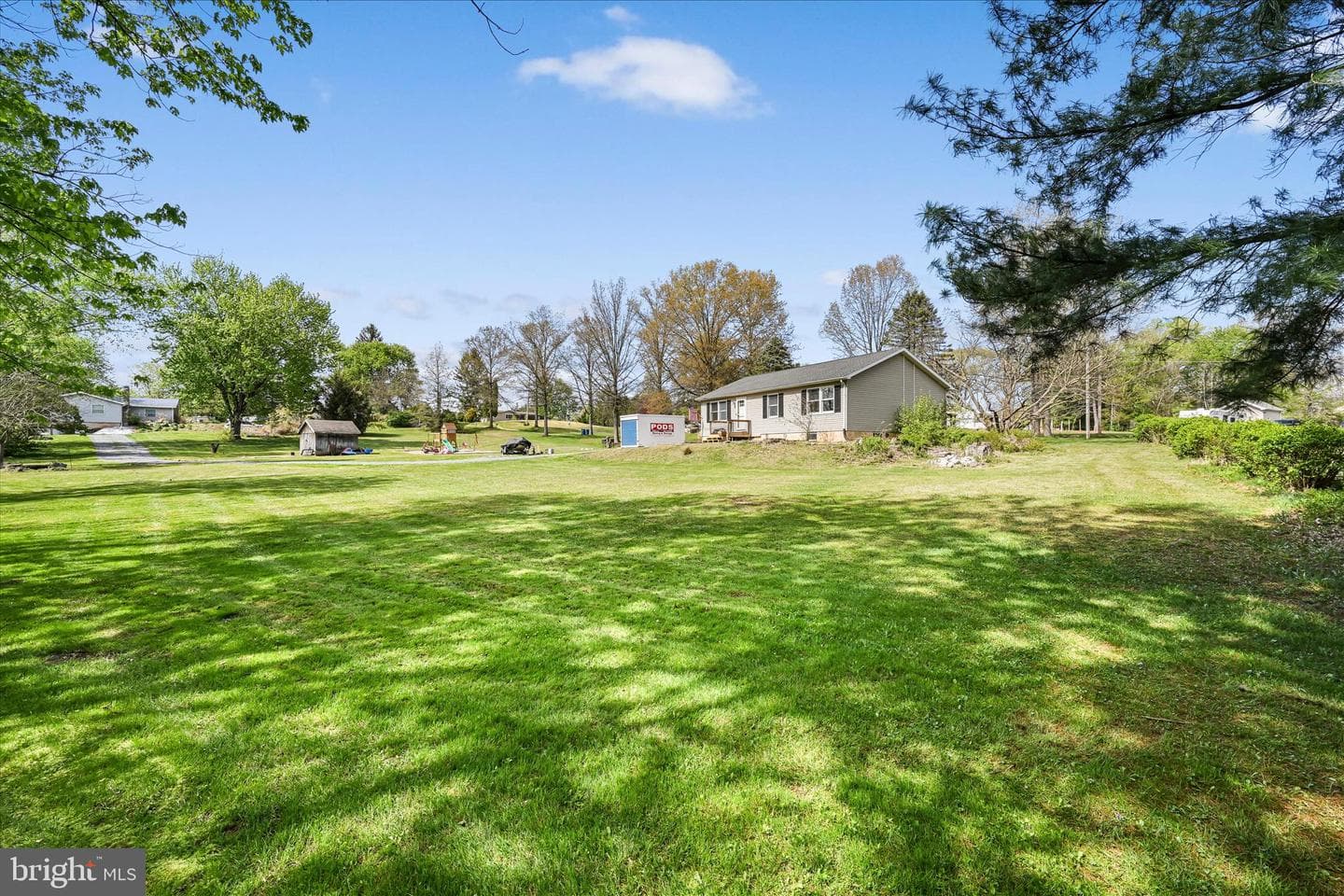 445 Scotch Pine Road photo 3