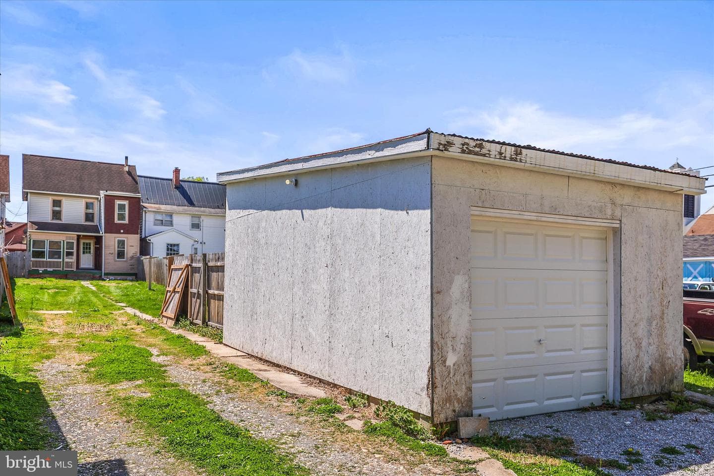 220 Locust Street photo 35