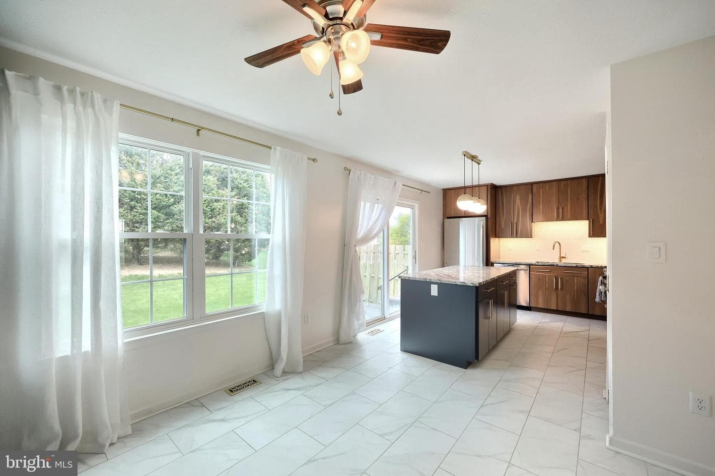 204 Country Ridge Drive photo 15