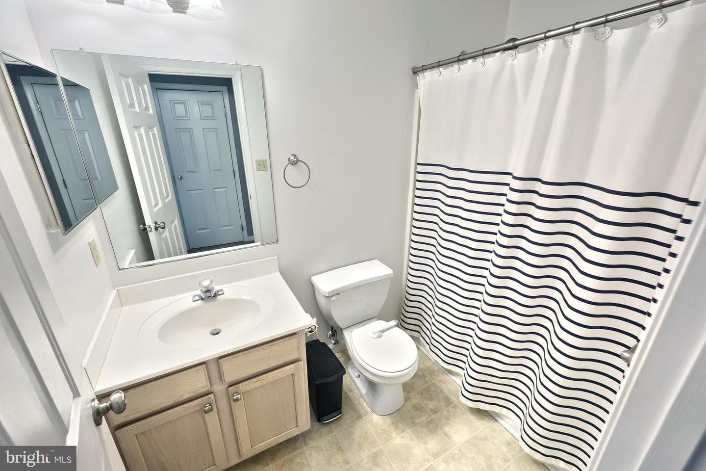 204 Country Ridge Drive photo 29
