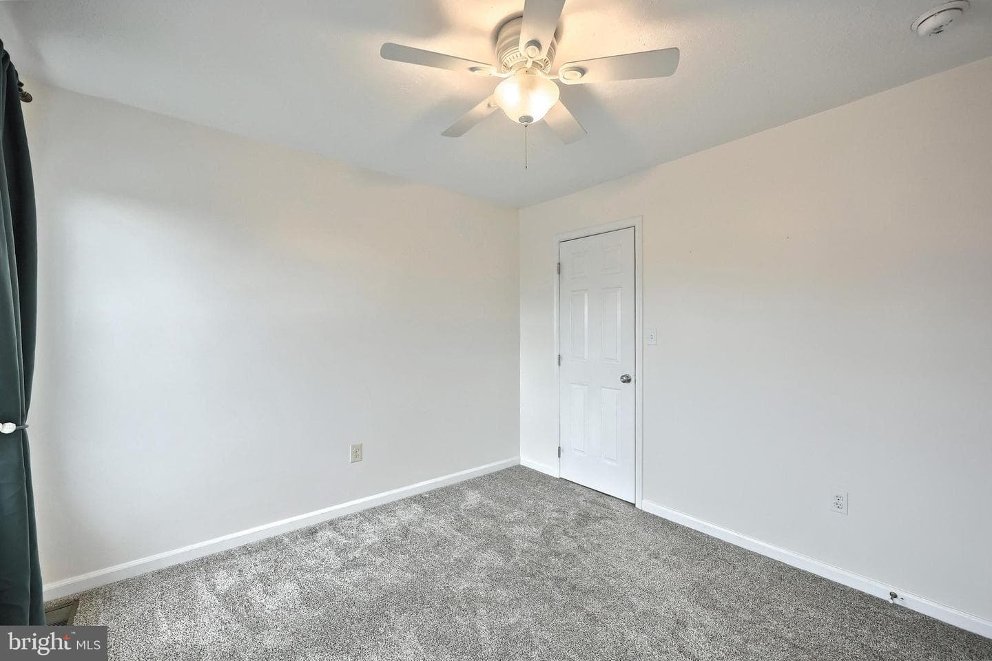 204 Country Ridge Drive photo 35